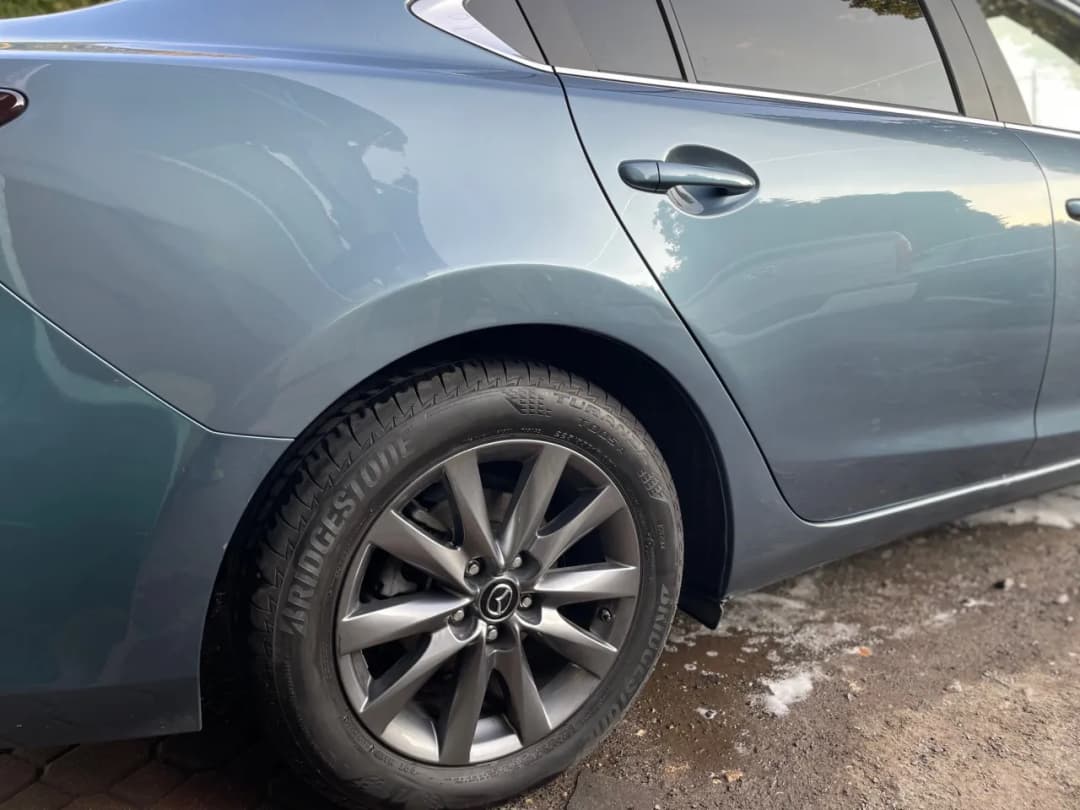 Ile trwa lakierowanie samochodu? Sprawdź, co wpływa na czas malowania