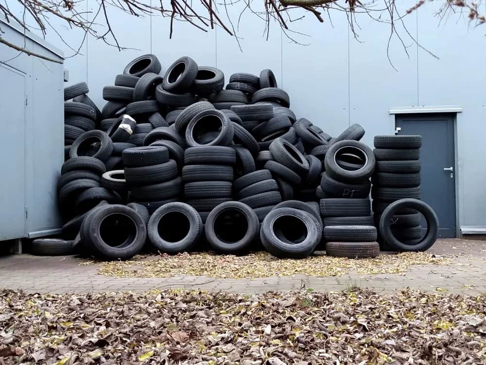 Gdzie można oddać opony? Sprawdź najlepsze miejsca w Twojej okolicy